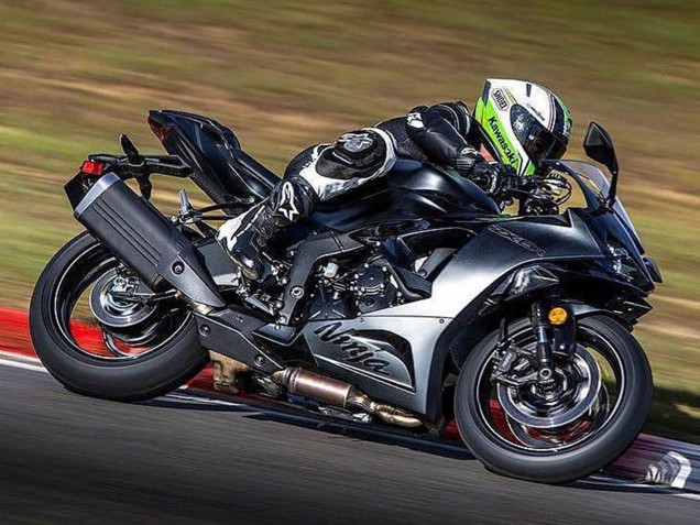 Kawasaki ZX6R Motorrad Verkleidung 2023-2025 - Matt Schwarz