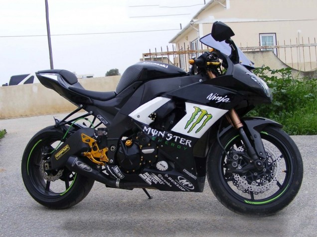 Kawasaki ZX10R Motorrad Verkleidung 2008-2010 - Glanzendes Schwarz Weiss Grun Monster Elf