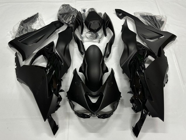 Kawasaki ZX6R Motorrad Verkleidung 2023-2025 - Matt Schwarz